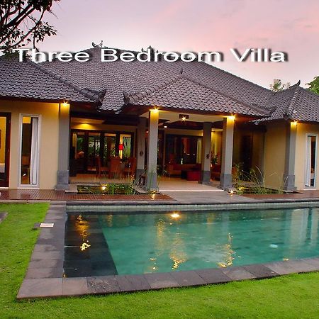 Villa D'Suite Seminyak  Room photo